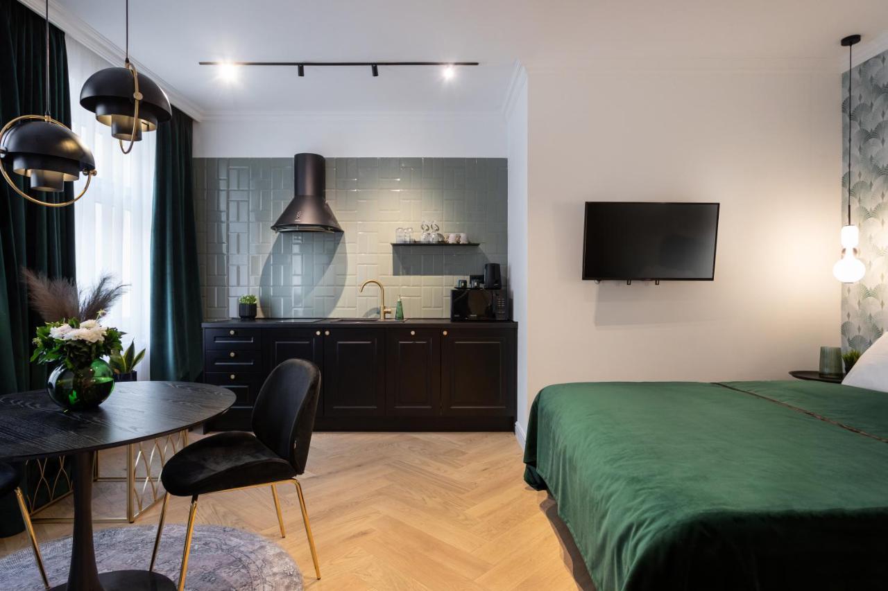 Pierrot & Pierrette Mesnicka Appartement Zagreb Buitenkant foto